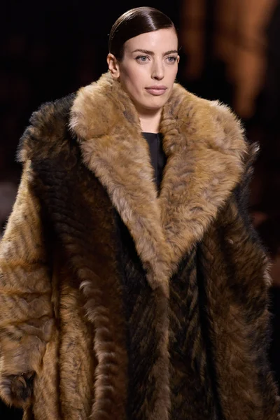 Look 93